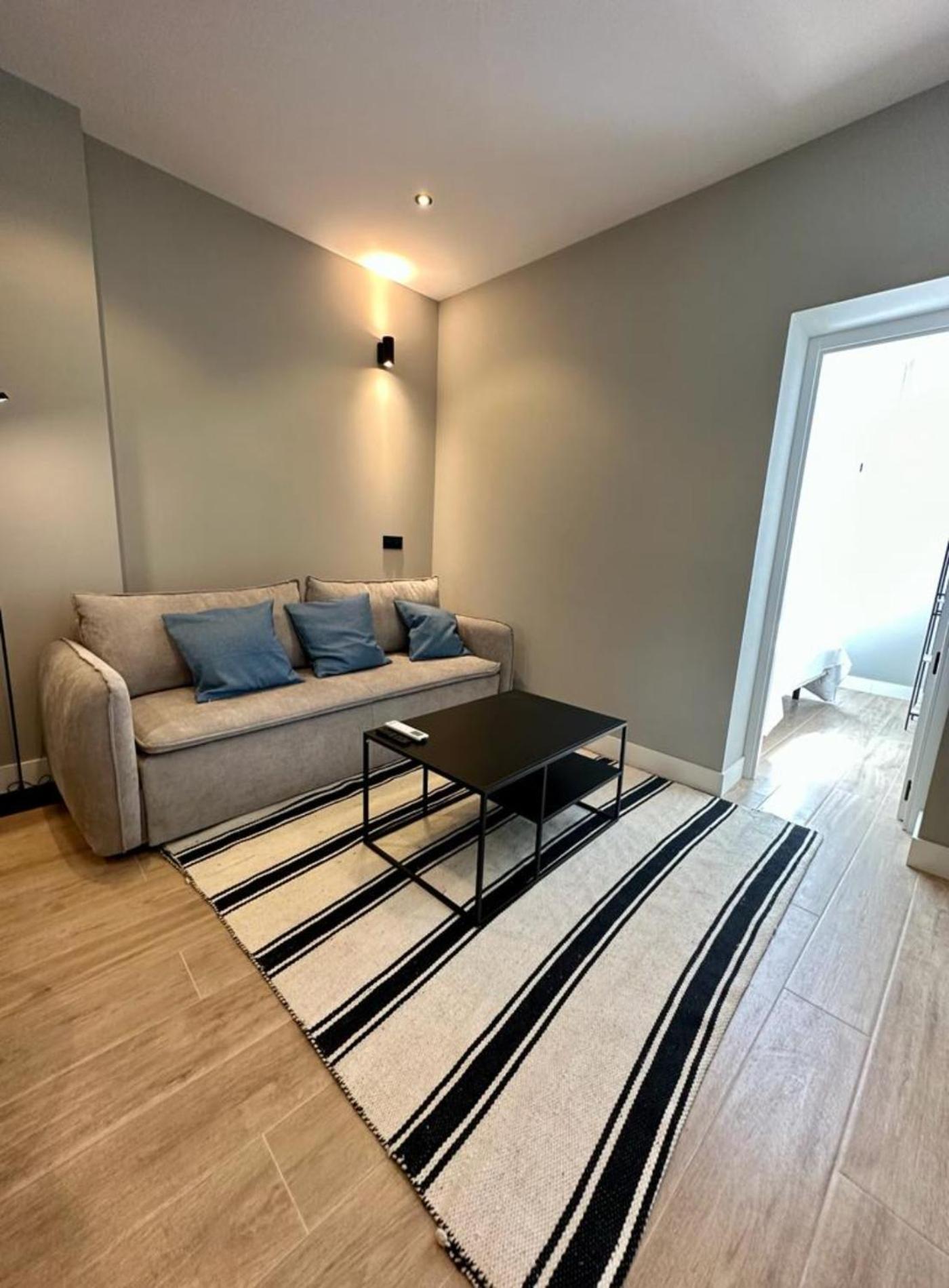 Central Apt De 2Hab Para 5Pax En Calle Silva E2 Madrid Exterior foto